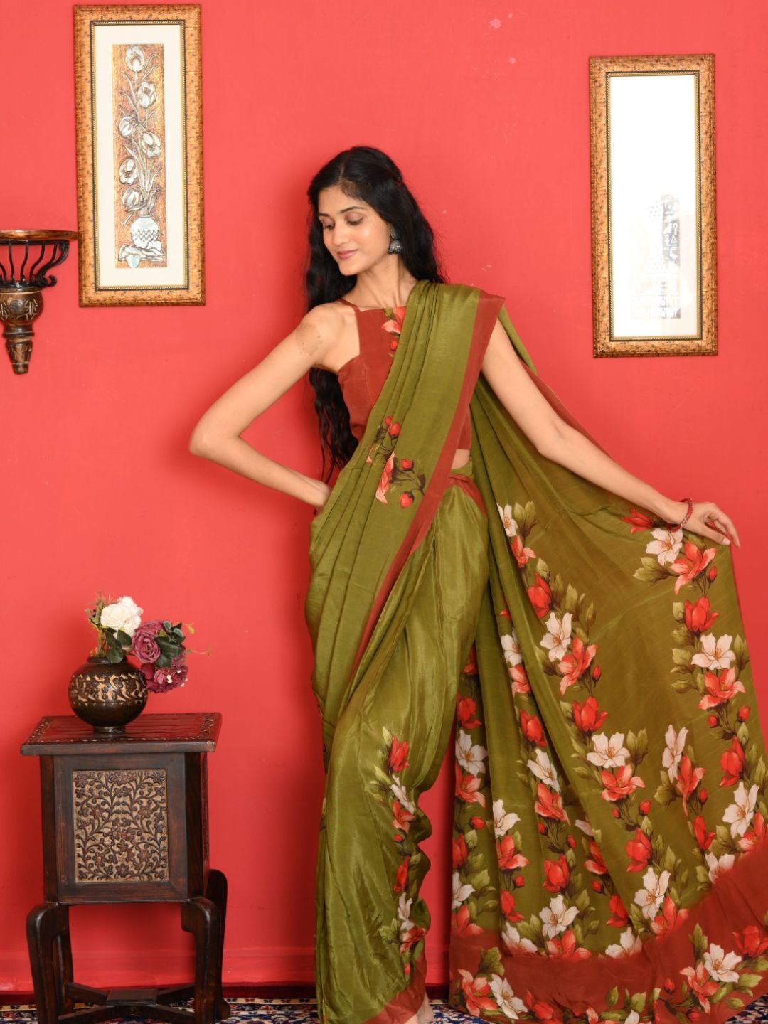 Olive Garden Saree - Image 5